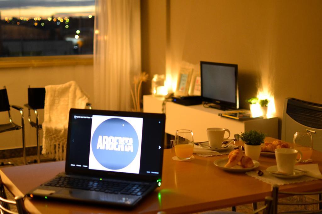 Argenta Apart Hotel Trelew Esterno foto