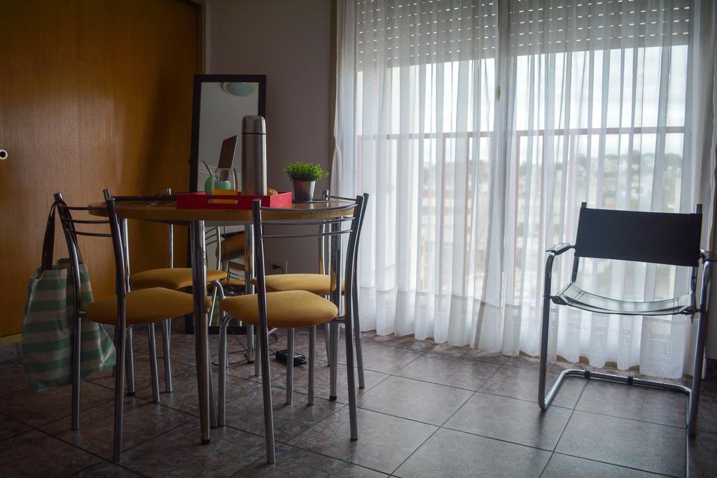 Argenta Apart Hotel Trelew Esterno foto