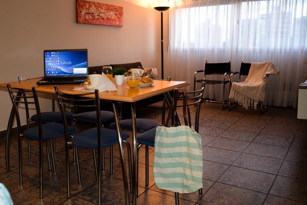 Argenta Apart Hotel Trelew Esterno foto