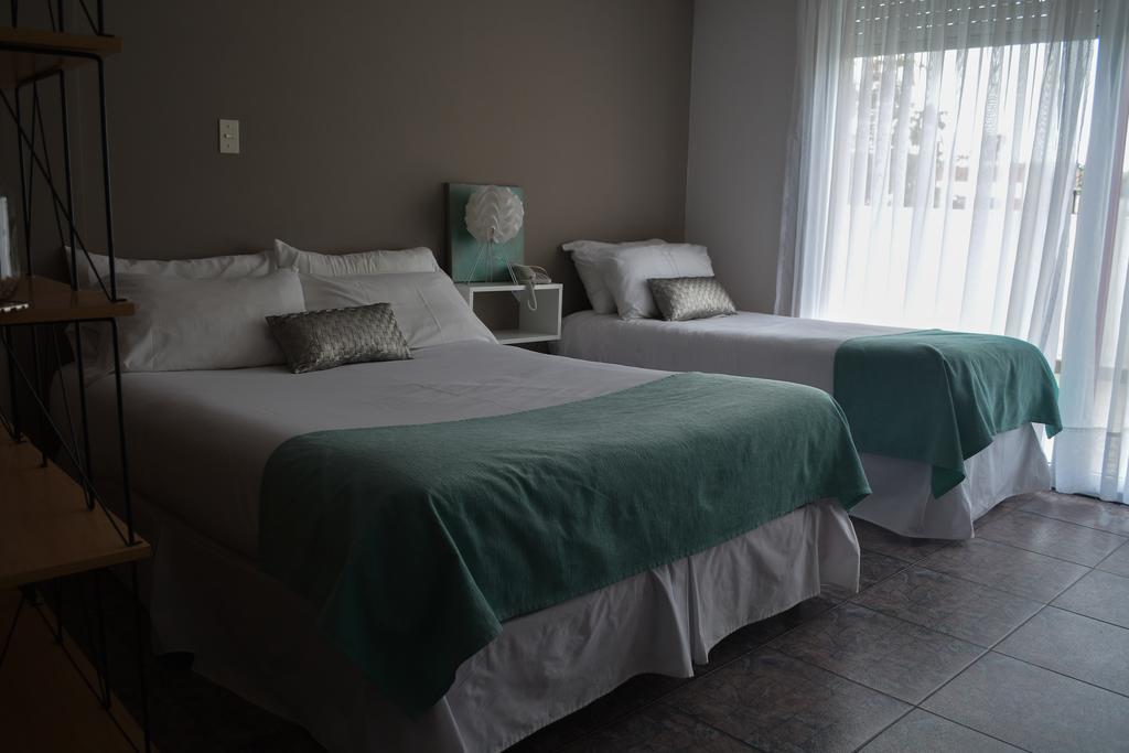 Argenta Apart Hotel Trelew Esterno foto
